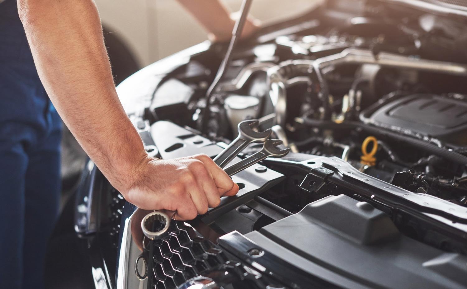 5 signes que votre voiture a besoin d’un entretien urgent